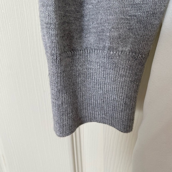 Adrianna Papell Gray Knit Sweater - Picture 5 of 7
